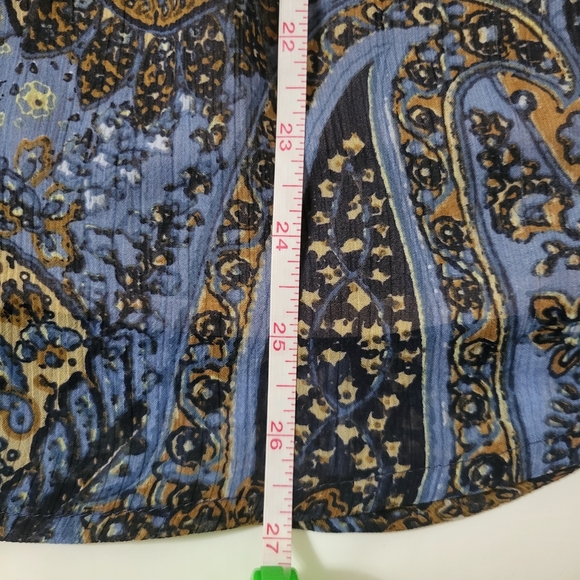 a.n.a Paisley Sleeveless Top Size 1X - Picture 12 of 12